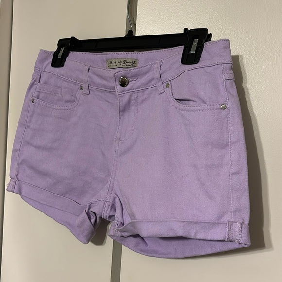 Lavender purple, mid-rise denim shorts - Picture 3 of 4